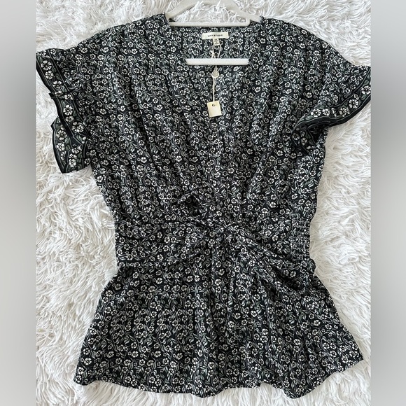 Max Studio Black and White Flutter Sleeve Wrap Blouse - Picture 5 of 9